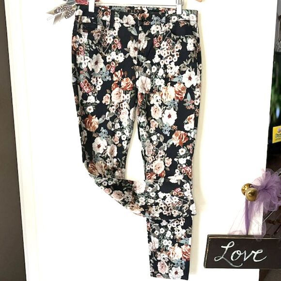 JEN 7 by 7 FOR ALL MANKIND BLACK FLORAL SKINNY ANKLE JEANS SIZE 8 - Picture 2 of 9